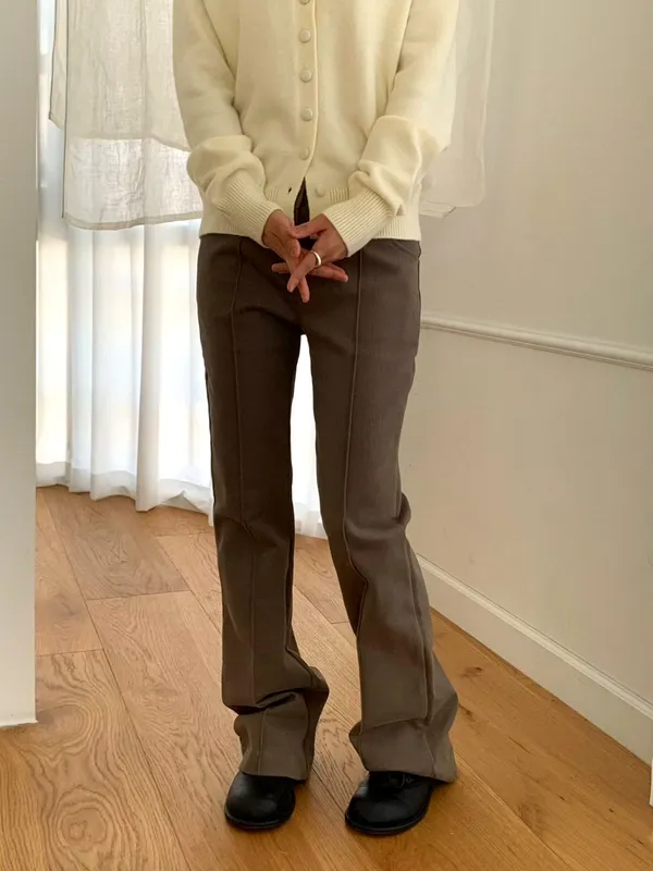 Stylish High-Waisted Women's Pants with Comfortable Slim Fit Design