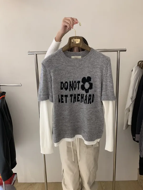 Fashionable Color-Block Letter Knit Short Sleeve T-Shirt