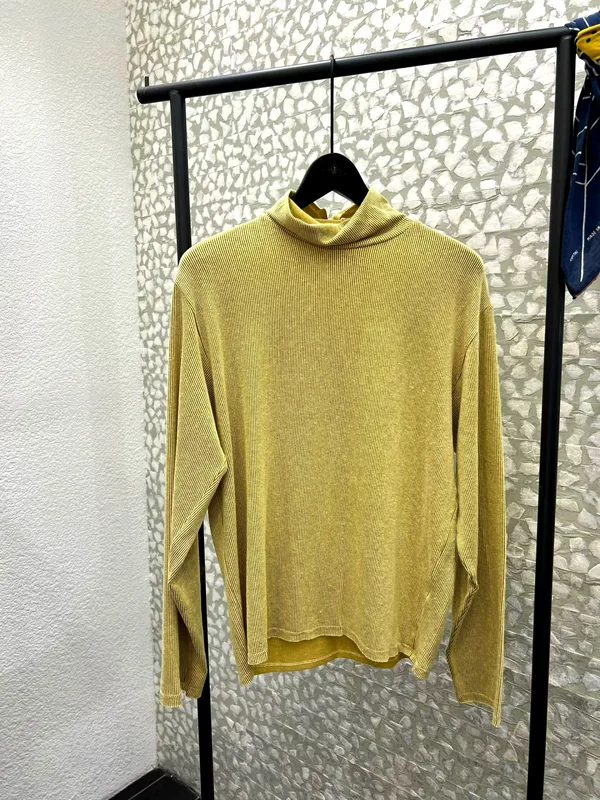 เสื้อสเวตเตอร์คอเต่าผู้ชายแฟชั่น - สบายและใส่ได้หลายโอกาส