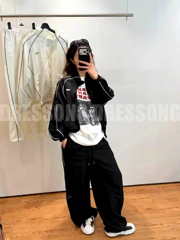 Fashionable Casual Women's Jacket - Lightweight and Comfortable, Perfect for Pairing