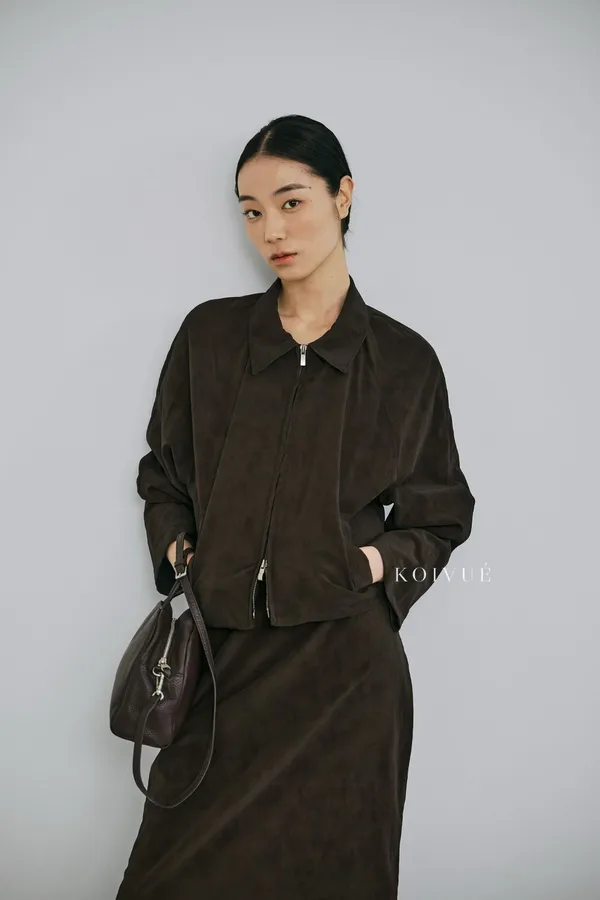 Stylish and Elegant Women's Coat - Perfect for Autumn and Winter Looks