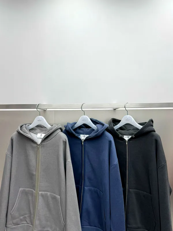 Stylish Casual Men's Hoodie - Comfortable and Versatile
