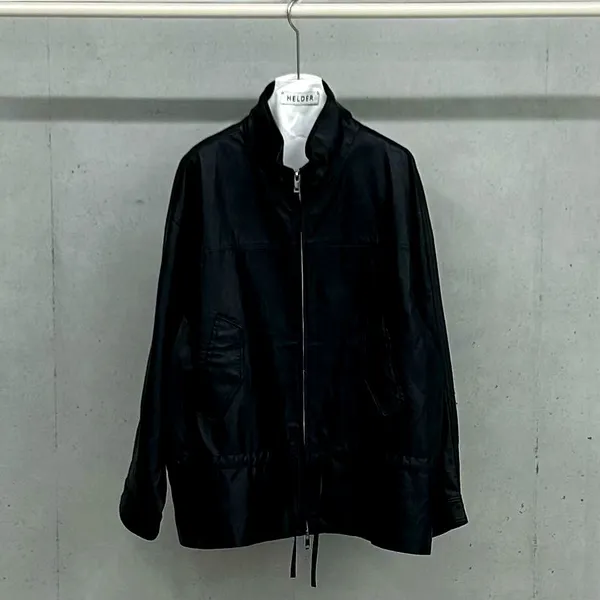 Fashionable Black Women's Jacket, Lightweight and Comfortable, Perfect for Any Outfit
