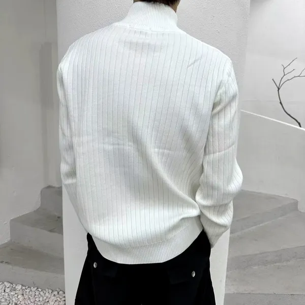 Knit Atasan Lelaki Bergaya, Reka Bentuk Slim Fit yang Selesa