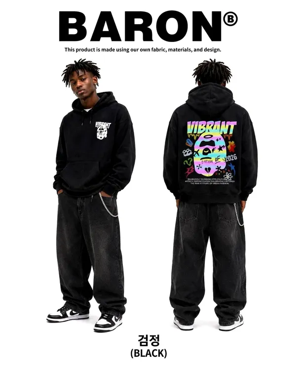 Trendy Men's Hooded Sweatshirt with Unique Print Design