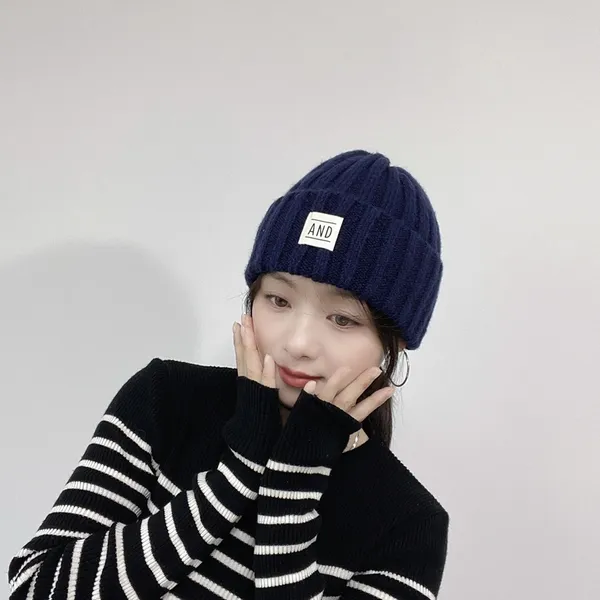 Stylish Striped Women's Knit Sweater - Comfortable and Versatile