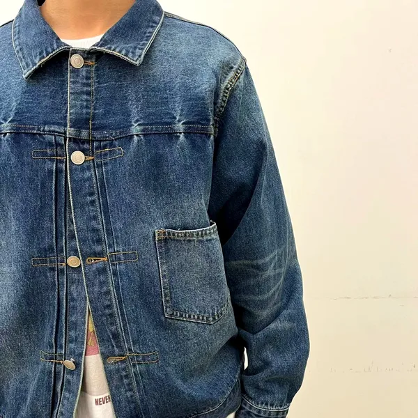 Stylish Denim Jacket, Versatile for Spring and Autumn