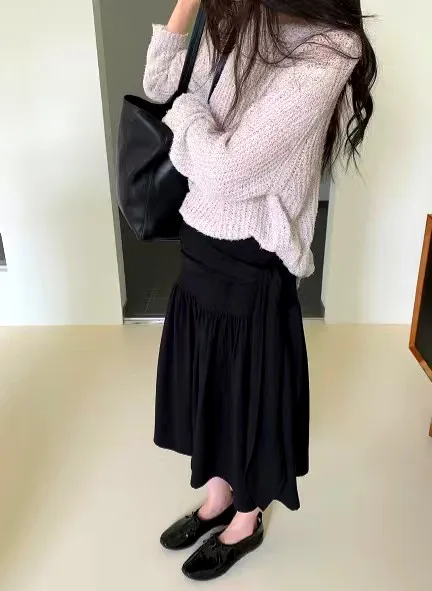Fashionable Knitted Women's Top - Comfortable and Versatile by maybebaby