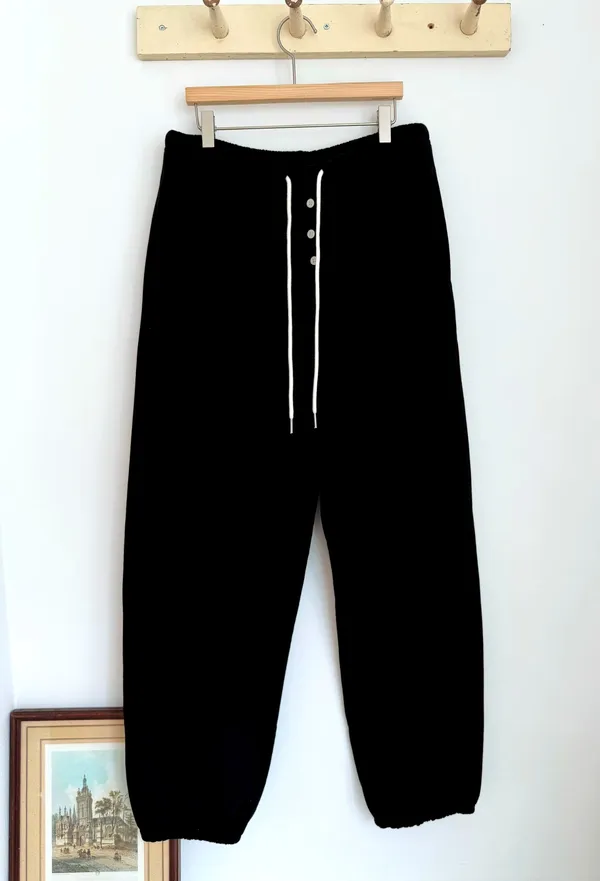 Fashionable Casual Black Women's Pants - Comfortable and Versatile