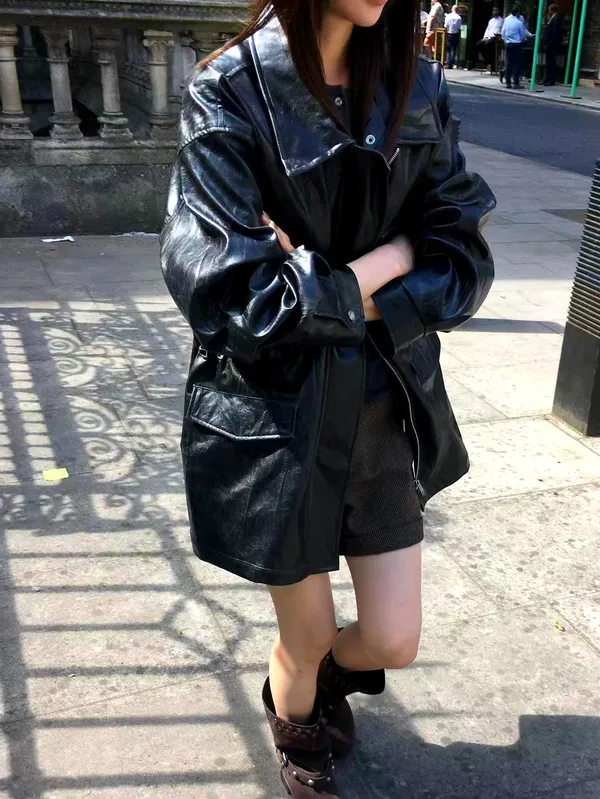 Stylish Black Leather Jacket, Showcase Your Unique Charm
