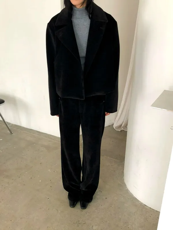 Stylish Women's Jacket, Elegant and Minimalist Design