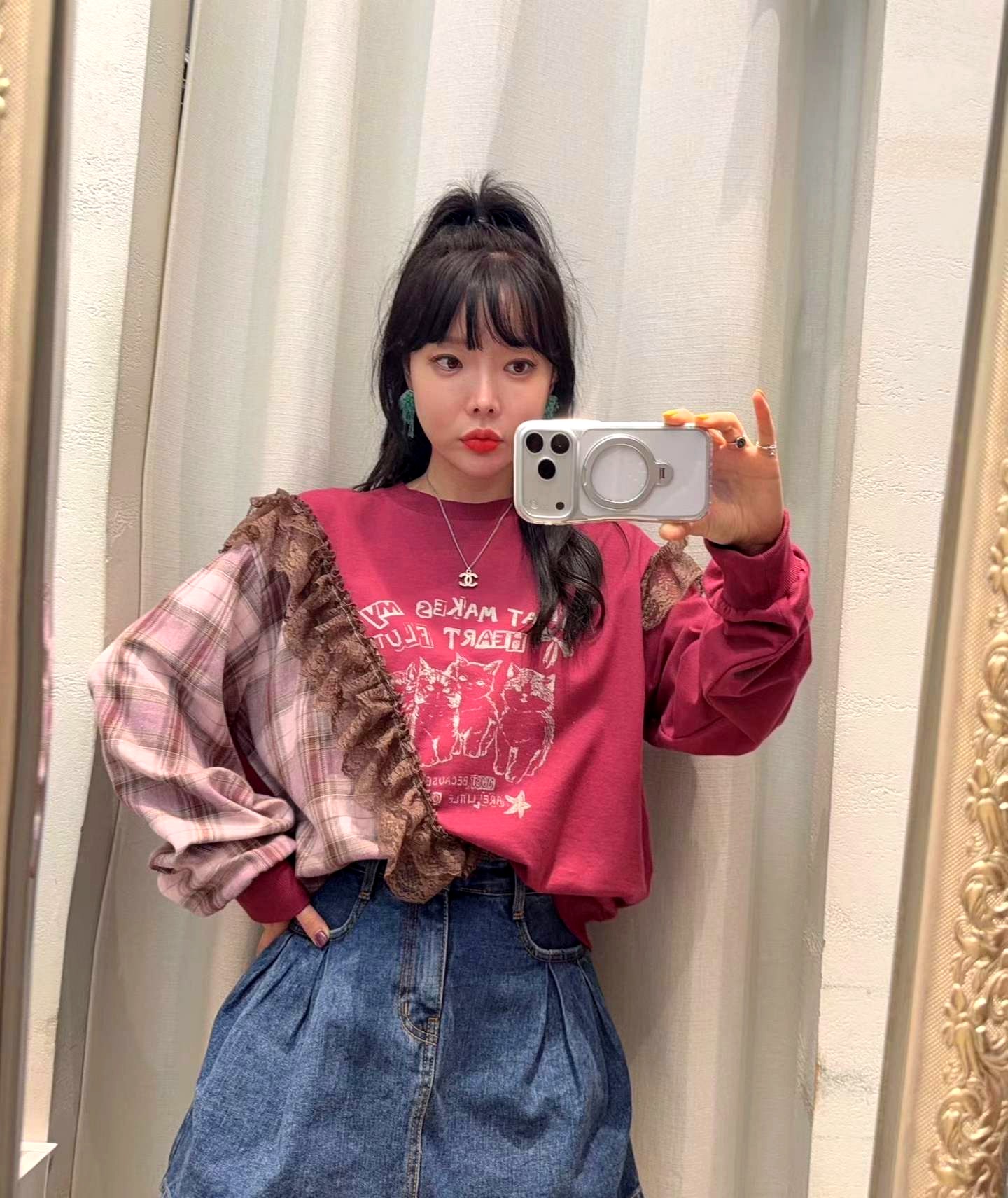 트렌디한 패치워크 후드티, 편안한 캐주얼 스타일