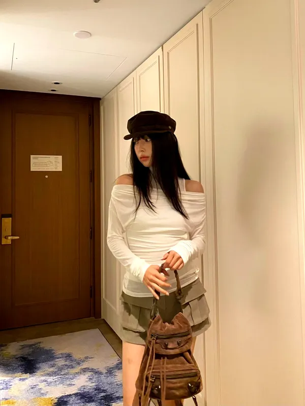 Elegant Off-Shoulder Long Sleeve Top to Showcase Your Charming Aura