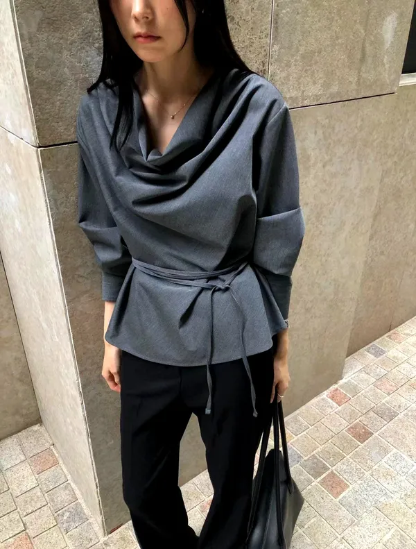 Elegant Women's T-Shirt with Comfortable Draping Design