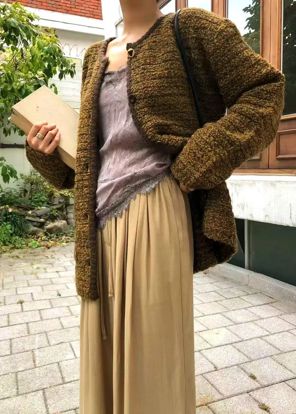Cozy and Stylish Knit Jacket for Fall and Winter