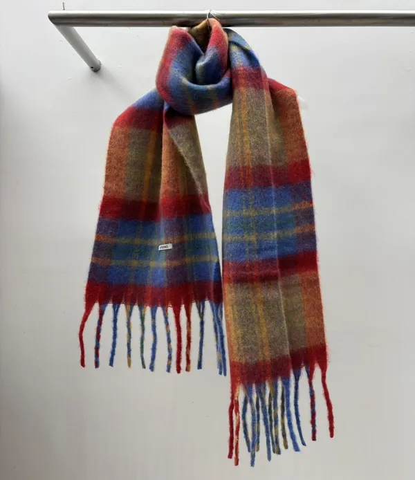 Stylish Plaid Scarf, Warm and Comfortable