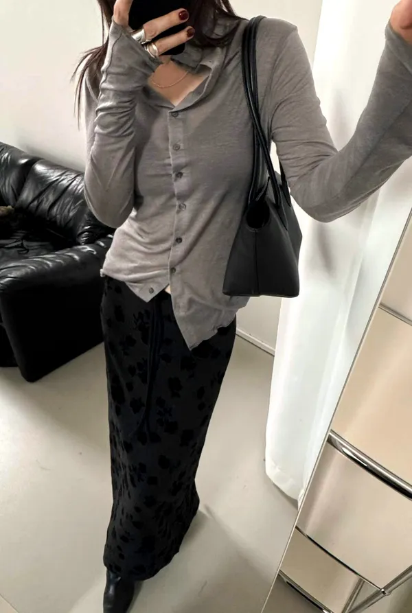 Stylish and Simple Women's T-Shirt, Comfortable and Breathable, Perfect for Pairing