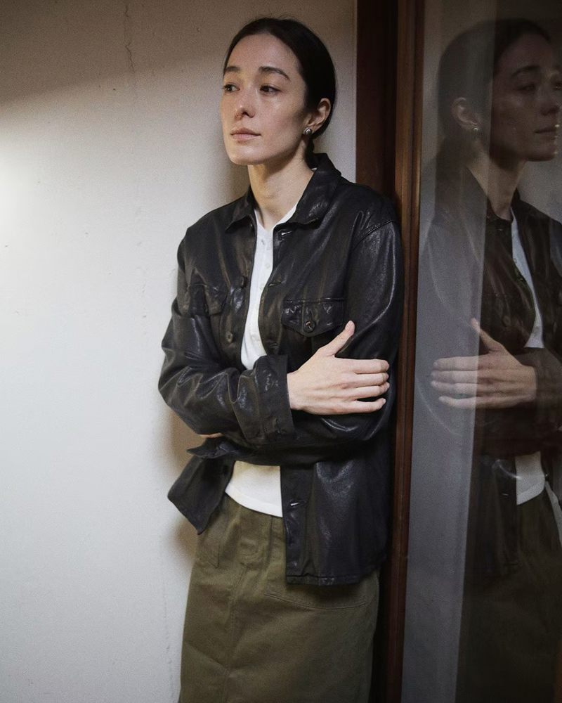 Stylish Leather Jacket, Classic Versatile Design