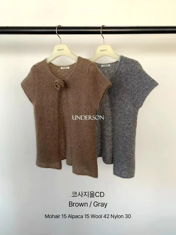 Stylish Women's Top, Lightweight and Comfortable, Perfect Match