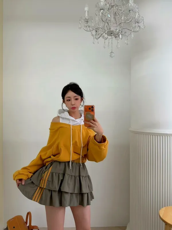 時尚寬松女裝上衣，舒適休閒風