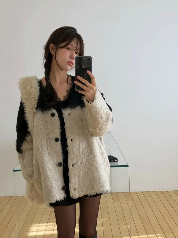 Fashionable Sweater Coat - Warm and Comfortable for Fall and Winter