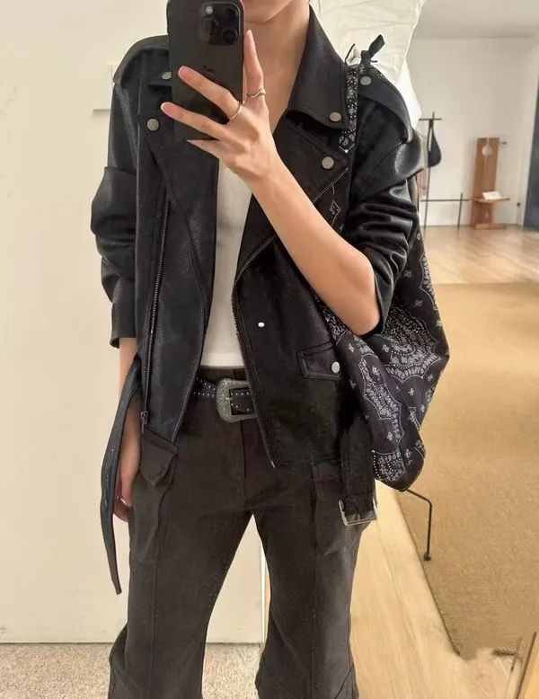 Stylish Women's Leather Jacket - Showcase Your Unique Charm