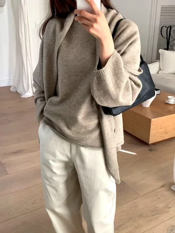 Elegant and Simple Women's Sweater, Comfortable and Versatile