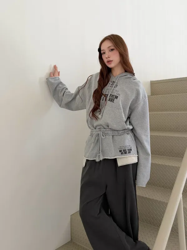 Fashionable Casual Hoodie, Comfortable and Versatile for Spring and Autumn Wear