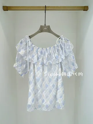 Fresh Checkered Off-Shoulder Shirt, Lightweight and Breathable, A Summer Essential