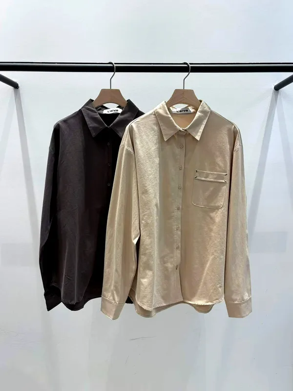 Minimalist Comfortable Women's Shirt, Fashionable and Versatile