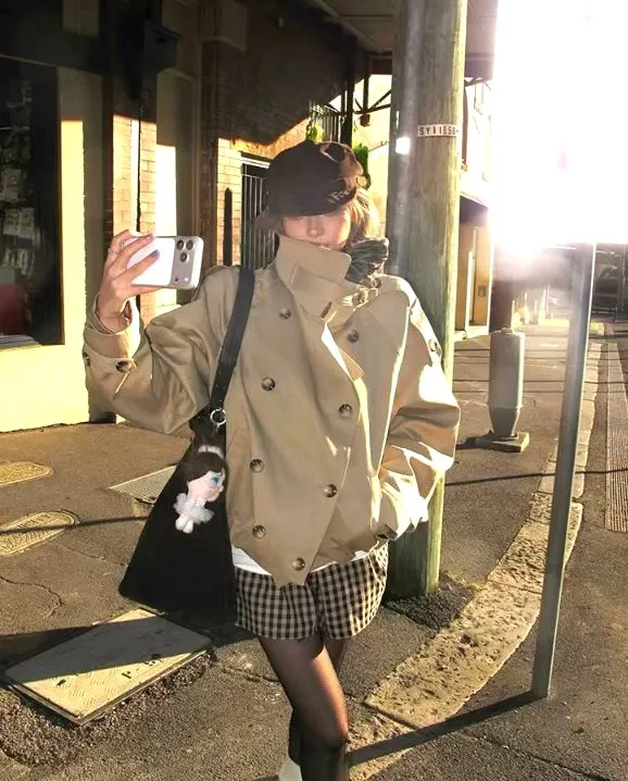 Stylish Versatile Women's Jacket - Elegant Style with Comfortable Fabric