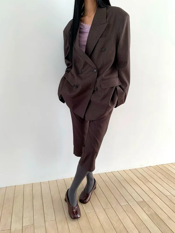 Blazer Wanita Bergaya, Elegan dan Sesuai untuk Pelbagai Acara