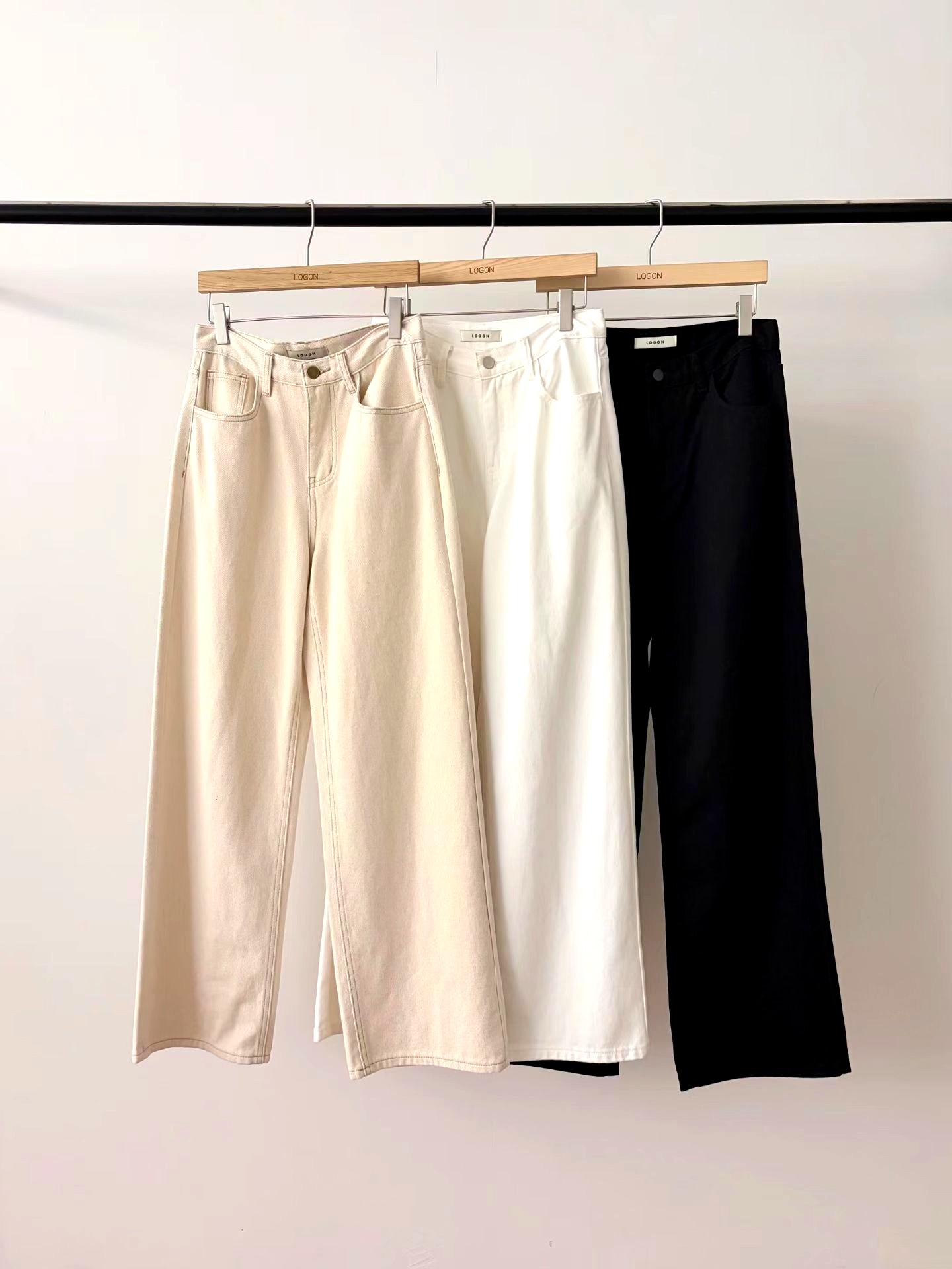 Fashionable Versatile Women’s Loose Pants for Comfort and Style