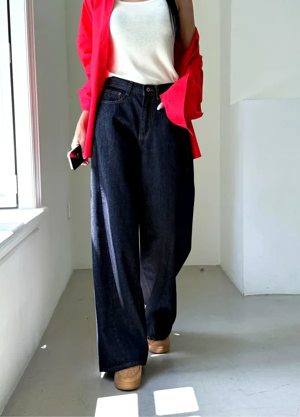 Stylish Loose Women's Denim Jeans - Comfortable and Versatile 908