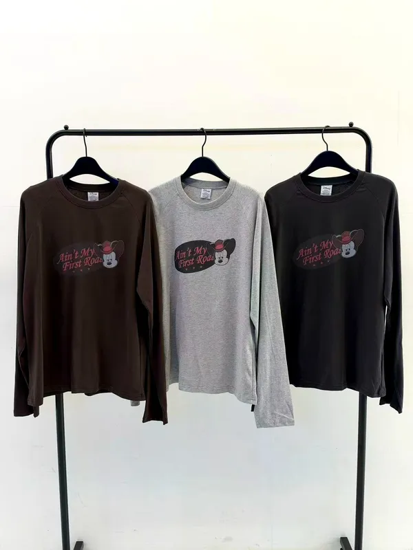 Cute Cartoon Printed Long Sleeve T-Shirt, A Fashionable Casual Essential