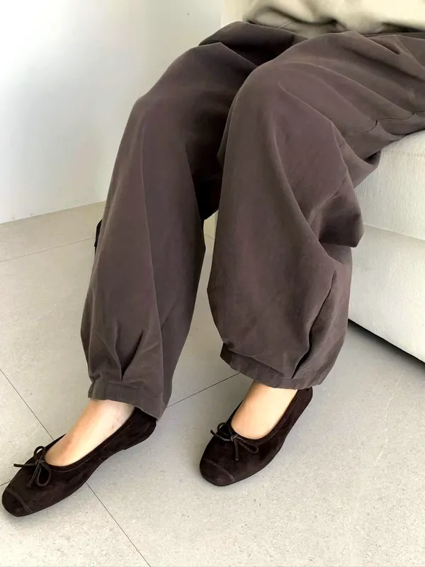 Fashionable Casual Pants - Comfortable and Versatile for Everyday Wear