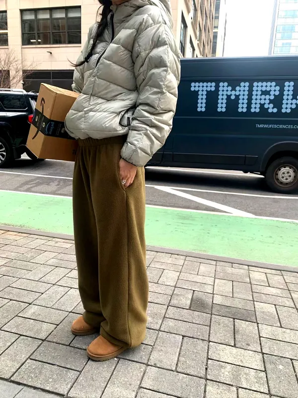 舒适百搭女装休闲裤，适合春秋穿搭