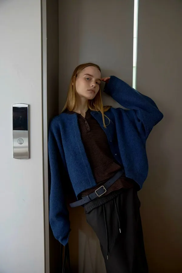 Stylish Casual Women's Cardigan - Soft and Comfortable, Perfect Match
