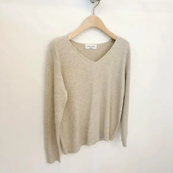 Sweater Wanita Minimalis yang Selesa, Keperluan Hangat untuk Musim Luruh dan Sejuk