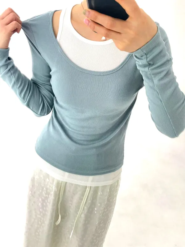 Comfortable and Breathable Women's Top, Perfect for Spring and Summer Outfits