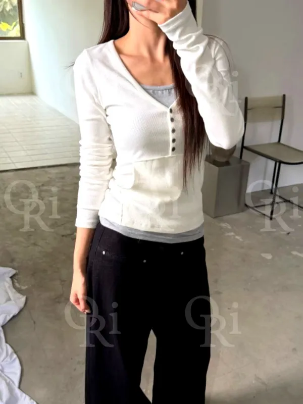 Minimalist White Long Sleeve Top, Comfortable and Versatile