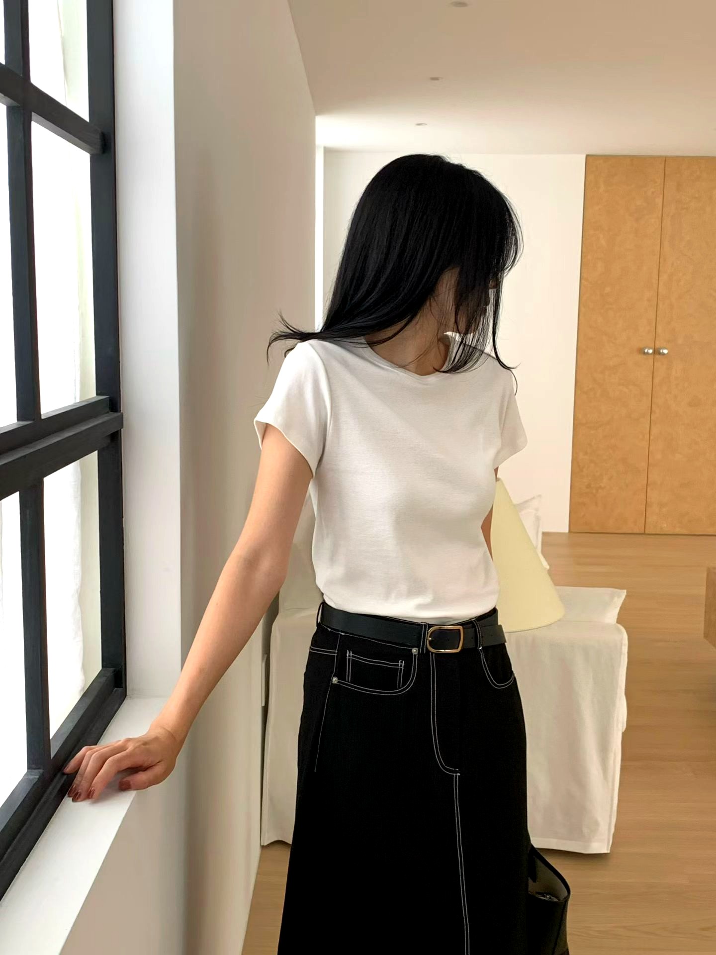미니멀리스트 스타일 여성 탑, 편안하고 다재다능