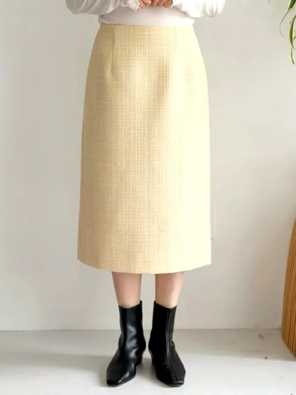 Elegant A-Line Skirt, Showcasing Feminine Charm