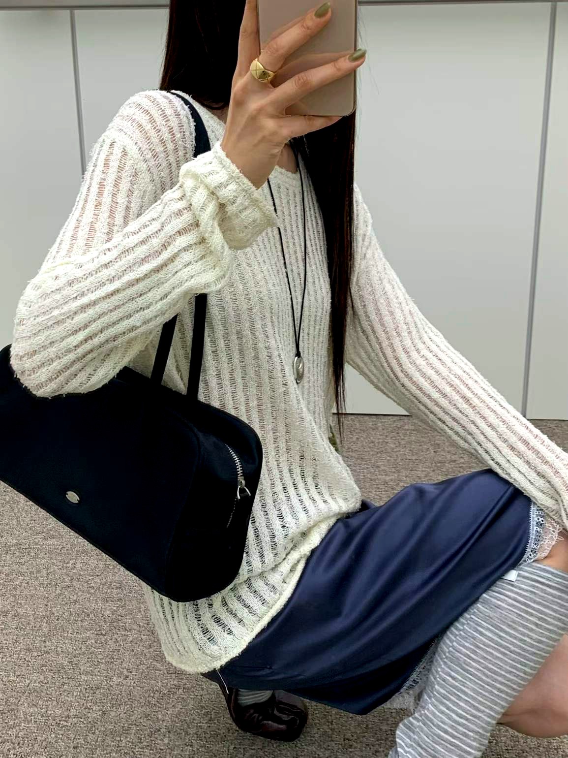 가벼운 시스루 니트 탑 - 패셔너블한 다용도