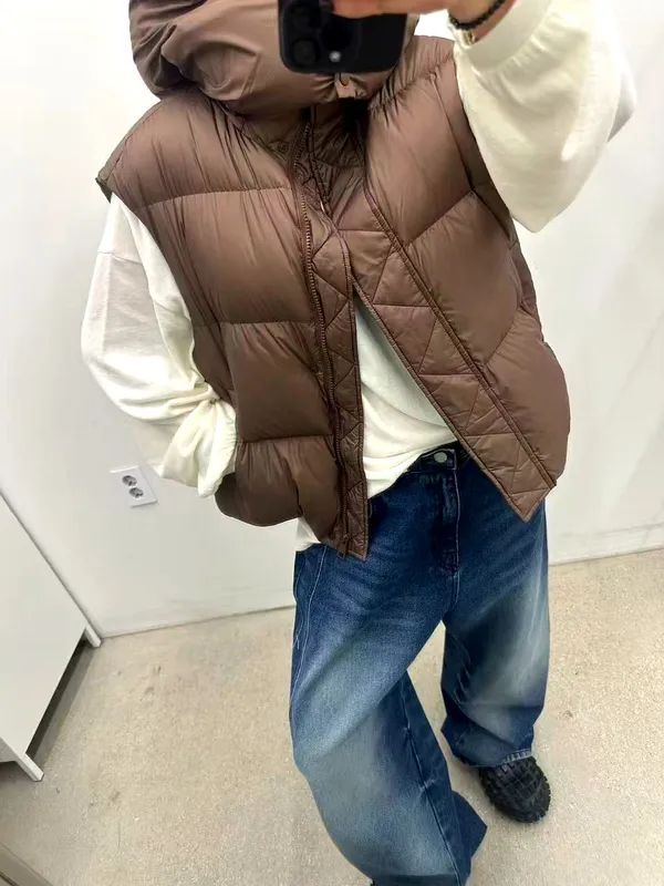 Fashionable Casual Women's Vest Jacket, Lightweight and Warm, Perfect Match