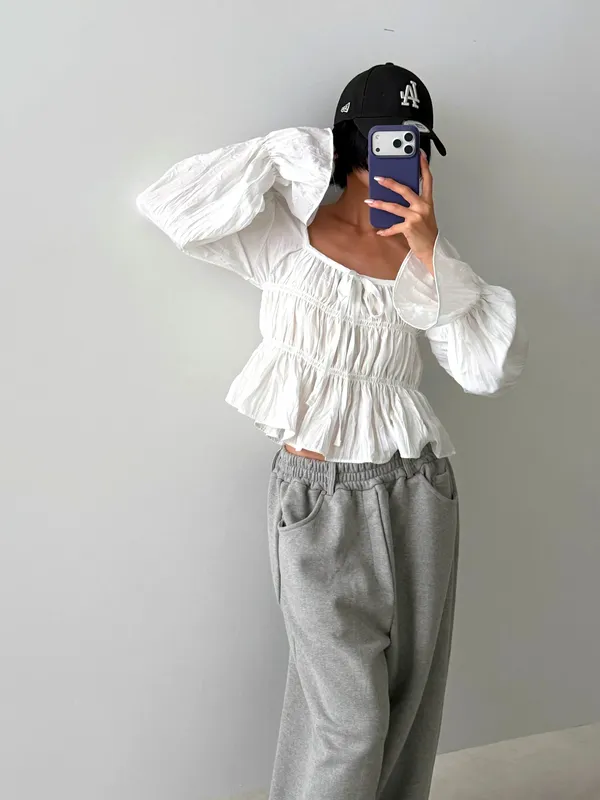 Lightweight and Flowing Women's Top, Showcasing Elegance