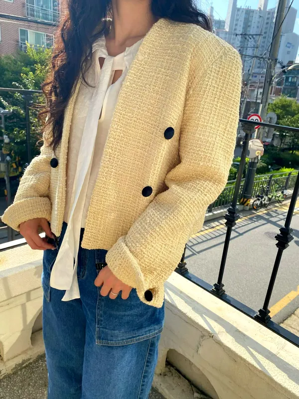 Stylish and Elegant Women's Jacket, Comfortable and Versatile